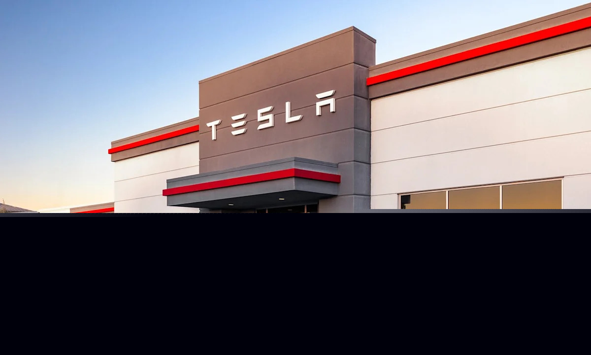 Tesla Sank 15% on Its Q2 Miss. Wall Street's Average Price Target Now Implies 29% Upside.