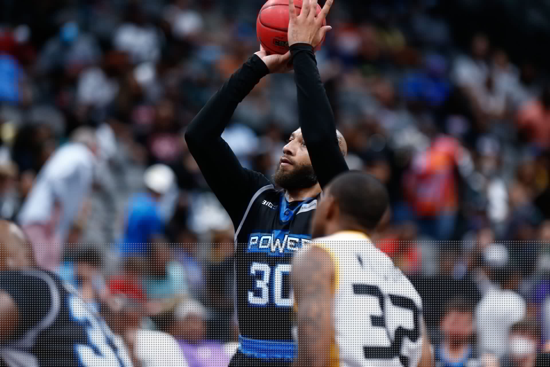 “Miss Whitehouse Is Slaying!”: Royce White Ignites Fan Frenzy With Dramatic “Feminine Era” Wig as He Makes His Case for WNBA Opportunity