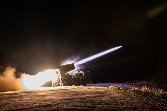 Hanwha Aerospace Wins $1.9 Billion Artillery Deal From Norway