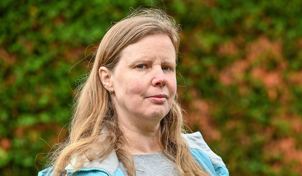 Mum left homeless after Instagram celebrity scam, as one fraudster pretended to be Irish star