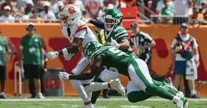 Jets place LB Quincy Williams (shoulder) on IR, reportedly trade for Titans CB Jarvis Brownlee
