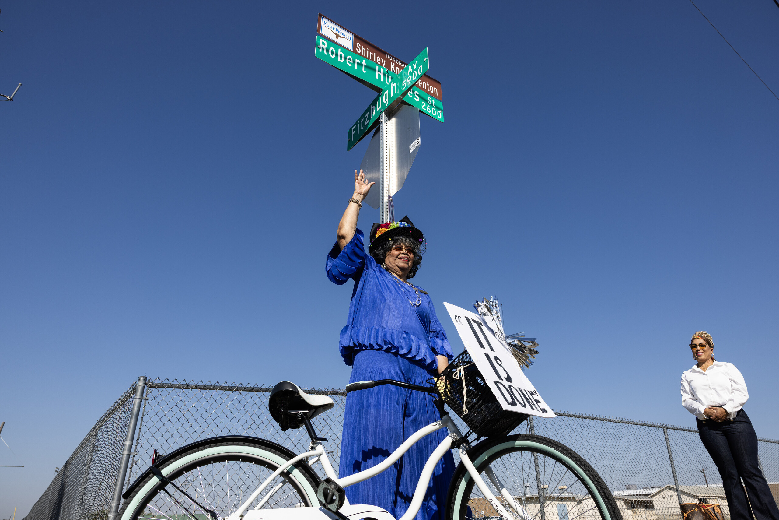 Dunbar High’s first Black woman principal’s legacy enshrined in Fort Worth