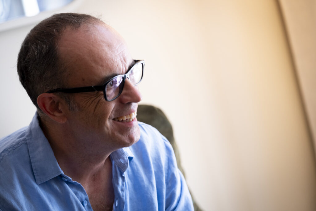 Carles Ribera: “Fa quaranta anys que no parlo en castellà a Catalunya”