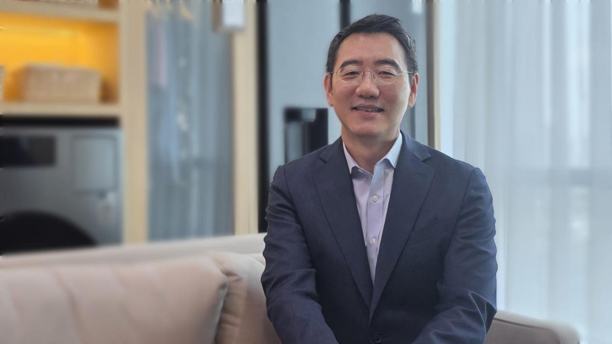 7 Tahun Dominasi Pasar HP Lipat, Bos Samsung: Pengalaman Tak Bisa Direplikasi Secara Instan