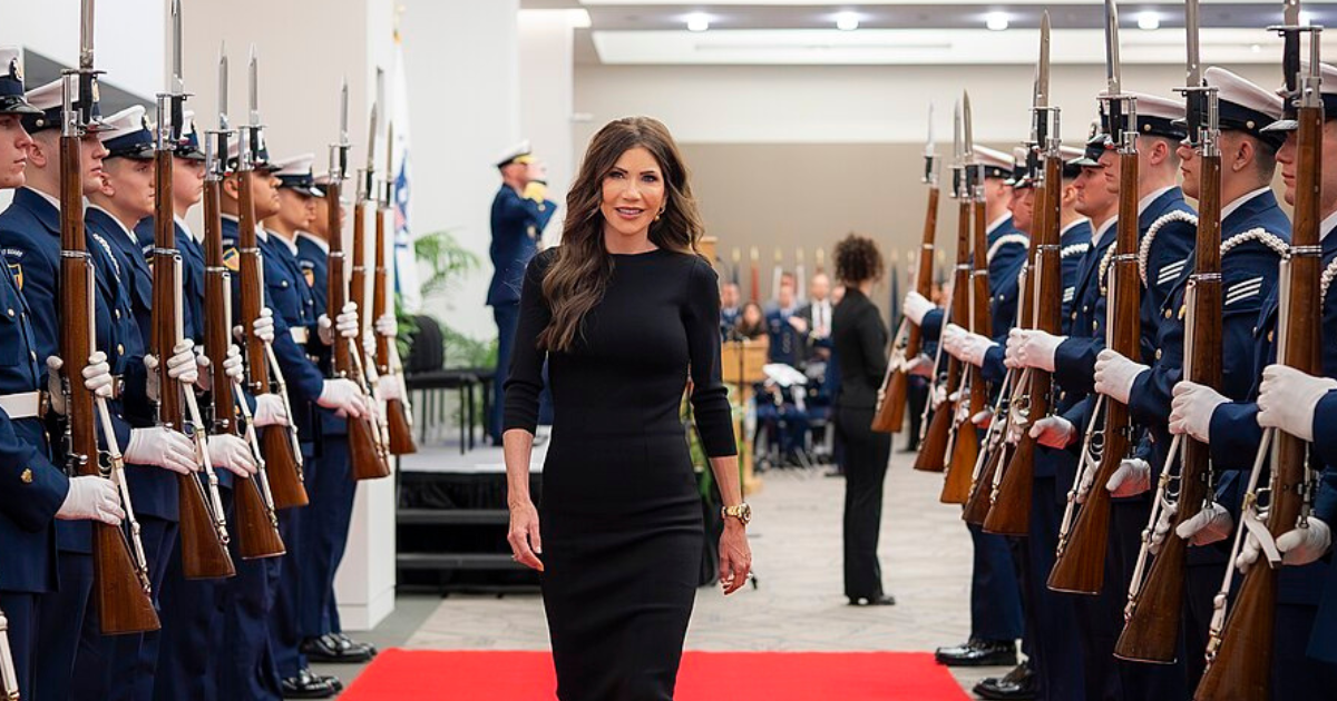 Melania Trump Rescues Kristi Noem After This Shocking White House Showdown Over ICE Shootings
