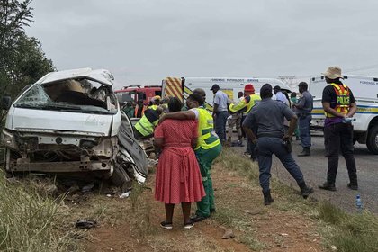Creecy and Hlengwa ‘gravely concerned’ about road crashes involving public transport
