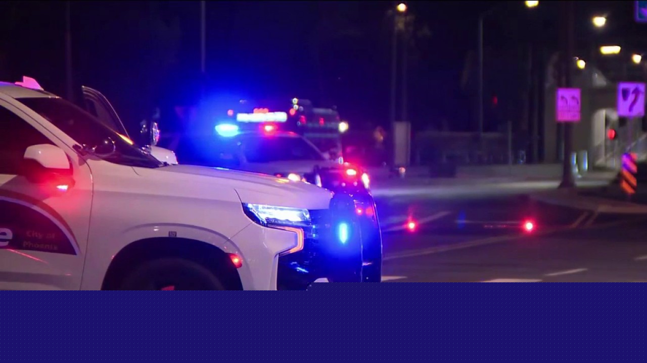 Police searching for blue SUV in Phoenix hit-and-run crash