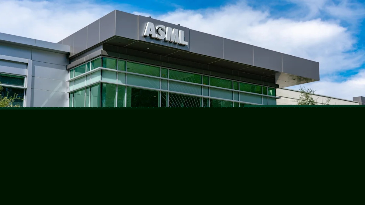 ASML Dropped 5% Over a Month But a Prominent Wall Street Wealth Manager Sees 50% Returns Coming