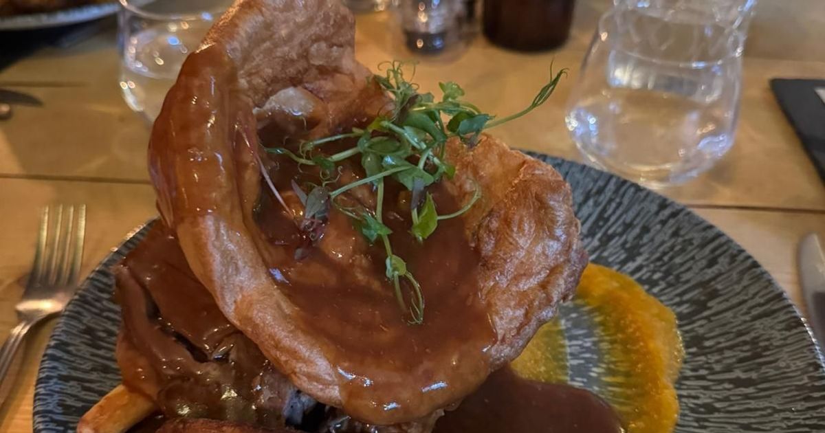 Welsh restaurant with year-long waiting list named one of UK's most romantic spots