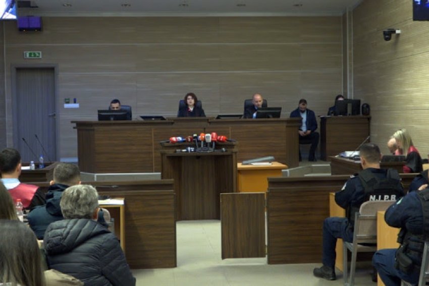​Gjykata refuzon propozimet e mbrojtjes për prova shtesë në rastin e Liridona Ademajt
