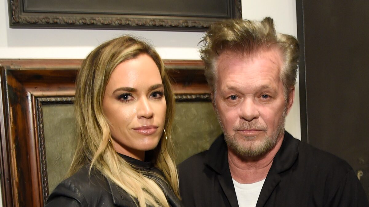 Teddi Mellencamp Explains Dad’s Comments About Her Health & Reveals She’s in Therapy