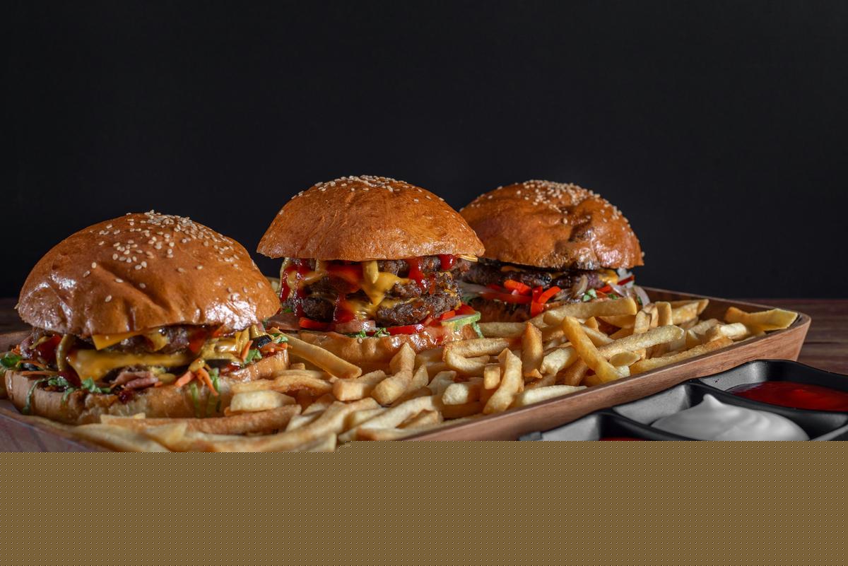 Reviews Say Missouri’s Best Burger Isn’t in KC or St. Louis
