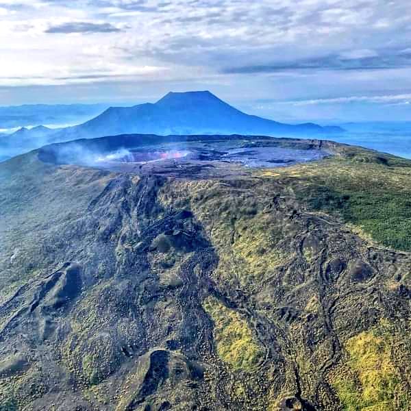 A new large open conduit lava lake at Nyamuragira