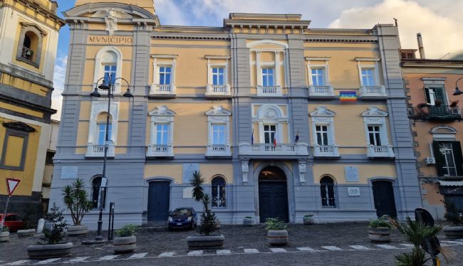 #PoliticaLavoro #Castellammare - Rischio infiltrazioni camorristiche, arriva la commissione d'accesso al Comune
