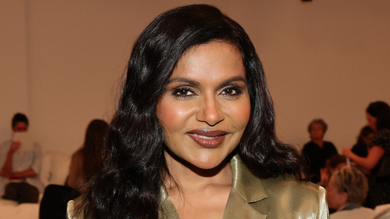 Mindy Kaling Just Wore Head-to-Toe Burgundy—All the Way Down to Her Lipstick