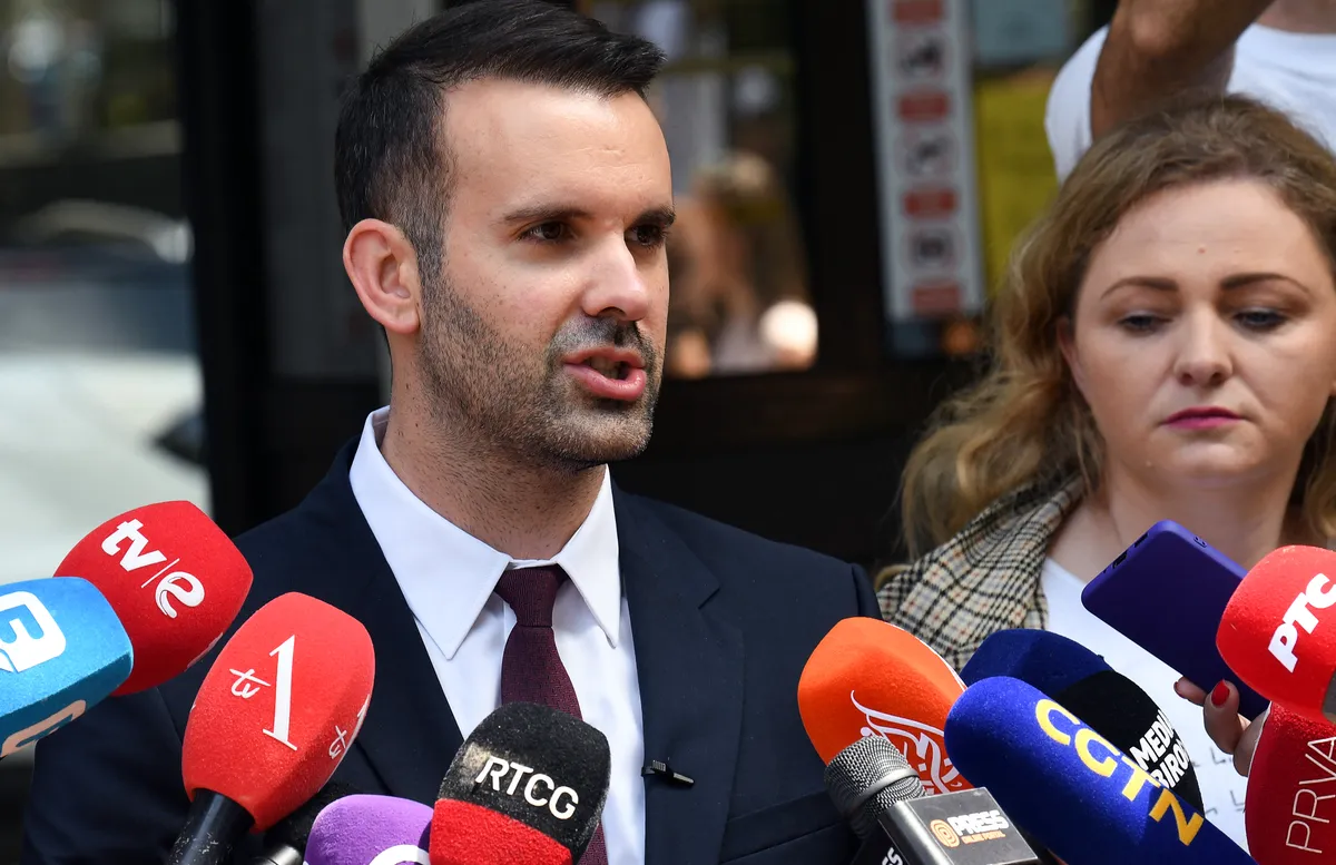 Spajić: Nije baš primereno da Vučić preuzima ulogu PR-a Rusije i drugima drži lekcije o principijelnosti