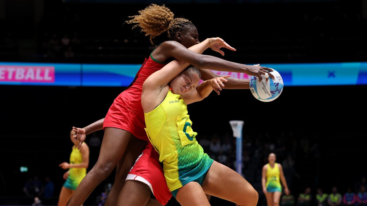 Australian Diamonds address dress, Commonwealth Games debutant stars in big win