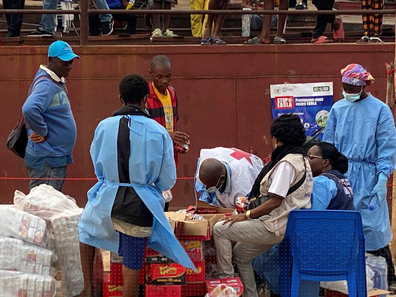 Congo Ebola deaths surpass 2,000 as spread shows no sign of slowing