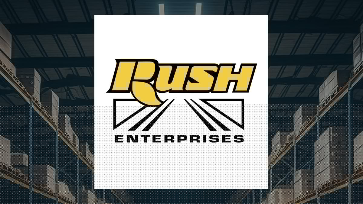 Rush Enterprises (NASDAQ:RUSHA) Sets New 1-Year High  – Here’s Why
