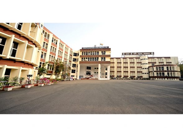 India News | SECL Constitutes High-level Committee to Examine Complaints on Employment in Lieu of Land
