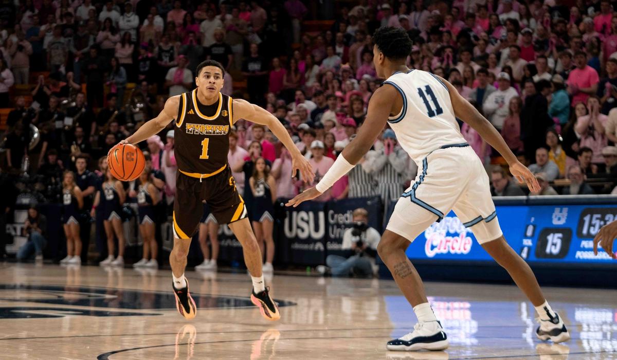 Wyoming's Zone Defense Exposed in 94-62 Loss at Utah State