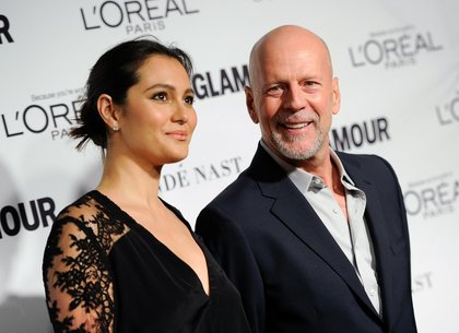 Emma Heming, esposa de Bruce Willis, revela que el actor no sabe que tiene demencia