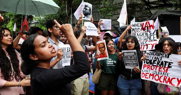Three protesters injured in Bihar police firing, Bengal to invoke anti-social law in Kolkata clashes