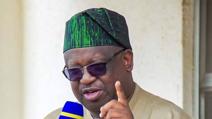 Mutfwang Hails NYSC as Pillar of National Unity, Sends Message to Corps Members