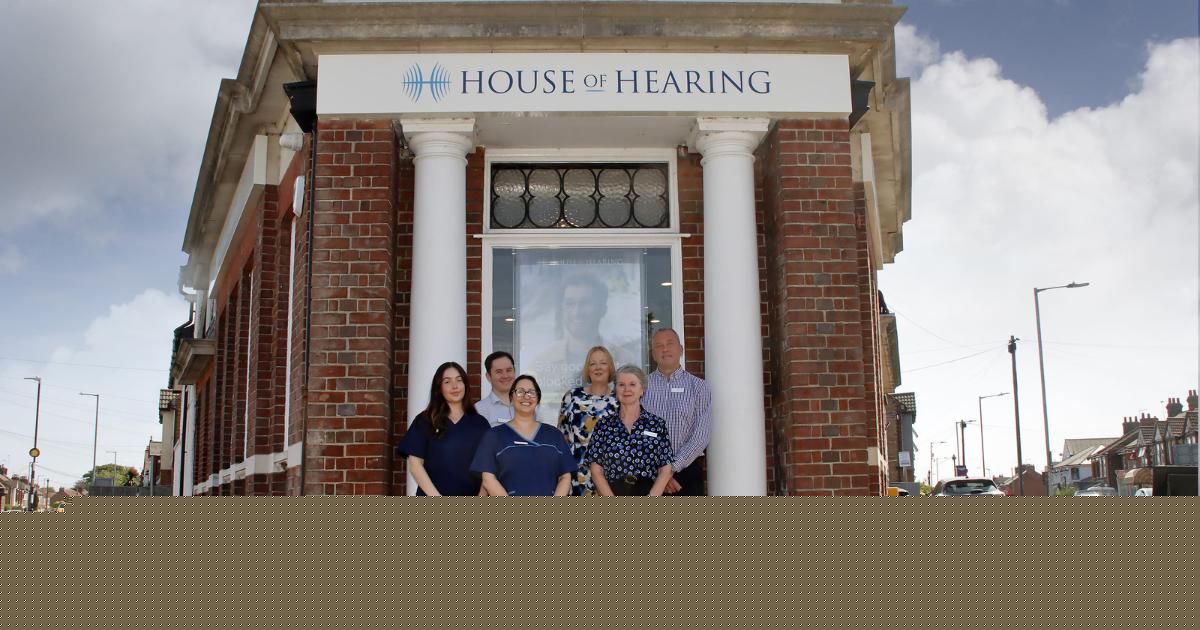Popular hearing clinic chain unveils new name and look