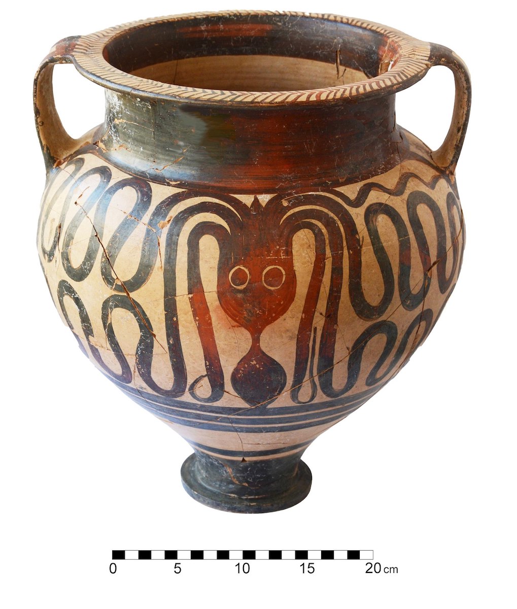 Bronze Age Tombs Containing Luxury Goods Unearthed in Cyprus