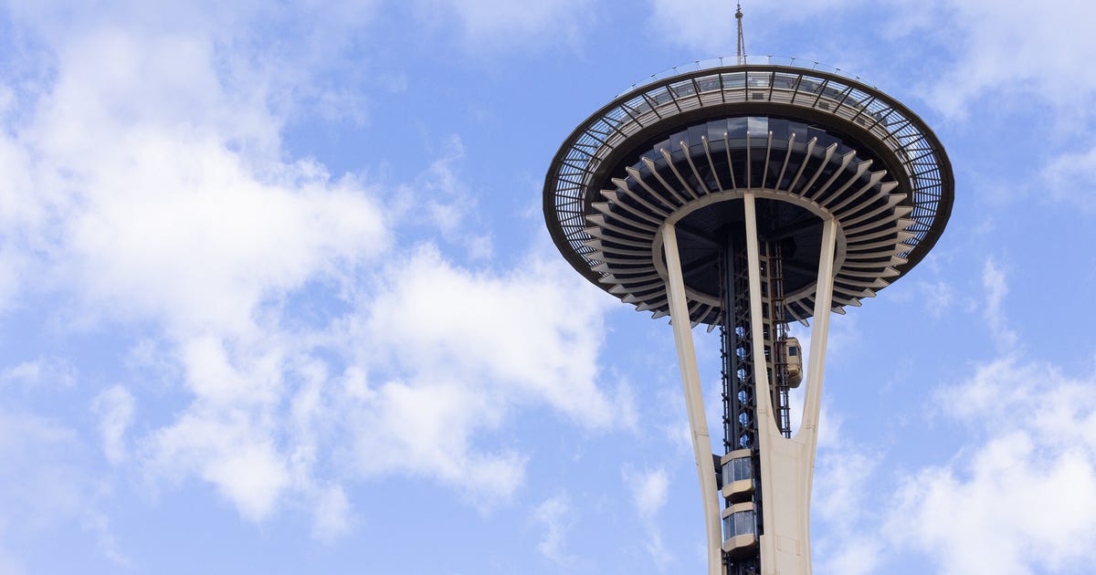 Investigation underway after base jumpers parachute off top of Seattle's Space Needle
