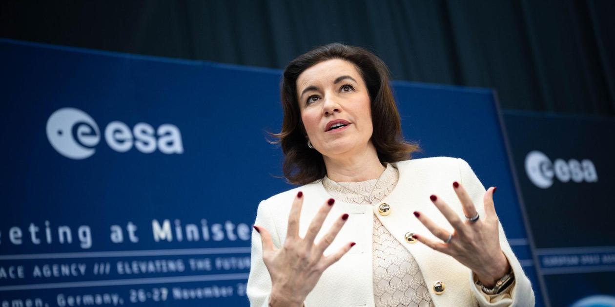 Bär träumt vom Mondflug und sieht Chancen für die Wirtschaft