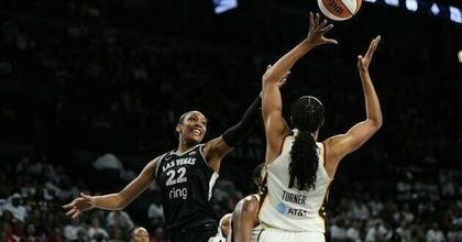 After Fever's Game 1 upset, Aces out to level semifinal series