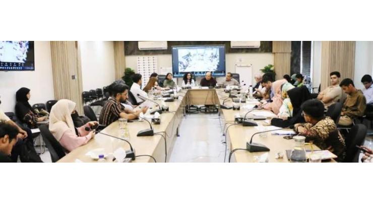 Experts warn Pakistan's population policies lag behind demographic realities, call for data-driven, multi-sectoral reforms