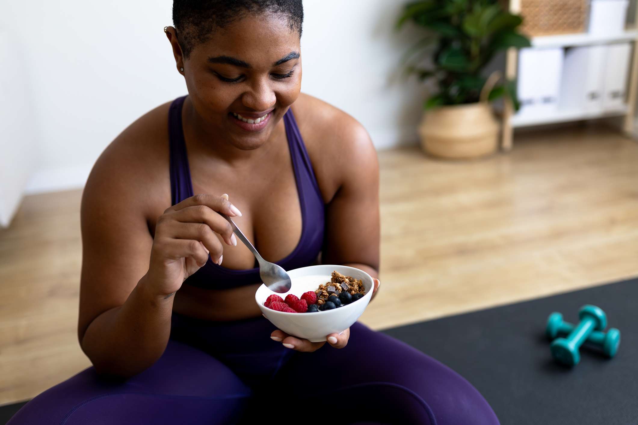 We Asked 6 Dietitians What the Best High-Protein Post-Workout Snack Is