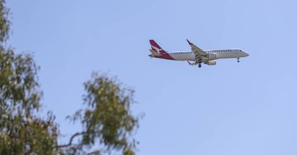 Fears price hike on flights will follow regional Qantas service axing