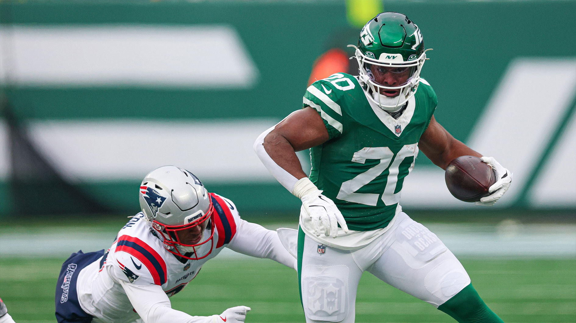 Broncos’ top 2 free agent targets after falling short of Super Bowl goal