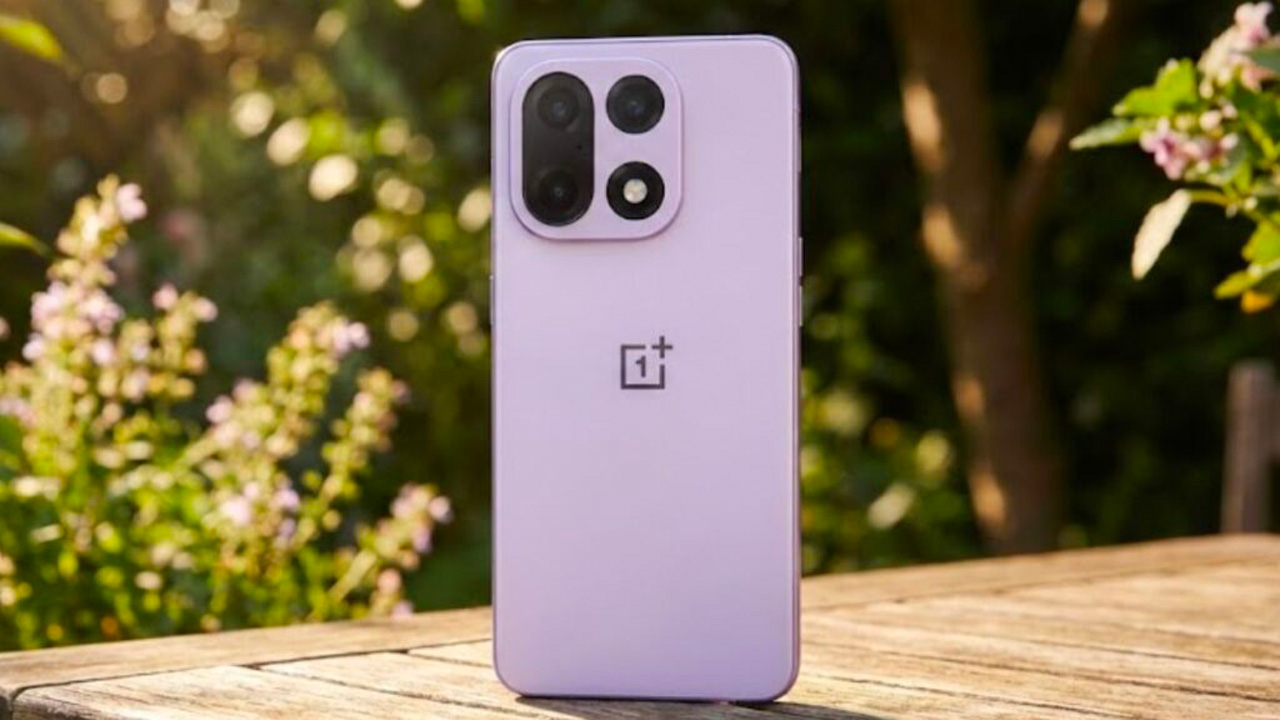Un leak svela le presunte specifiche tecniche di OnePlus 16