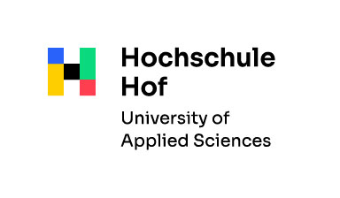 Holz, das mitdenkt: Forschungsprojekt entwickelt intelligente Bedienoberflächen für Fahrzeuge