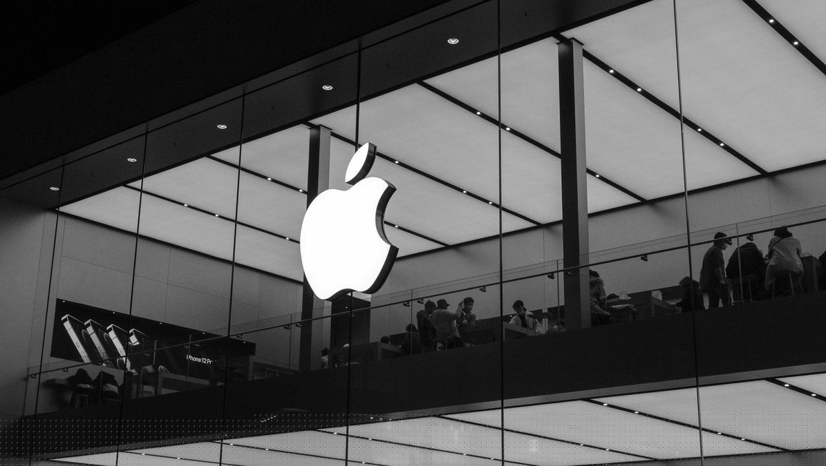 iPhone 20 Pro може отримати корпус з одного скла – Apple готує незвичайний дизайн