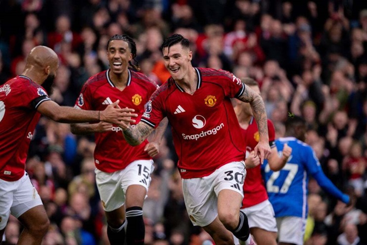 Man Utd Beat Sunderland To Ease Pressure On Embattled Amorim