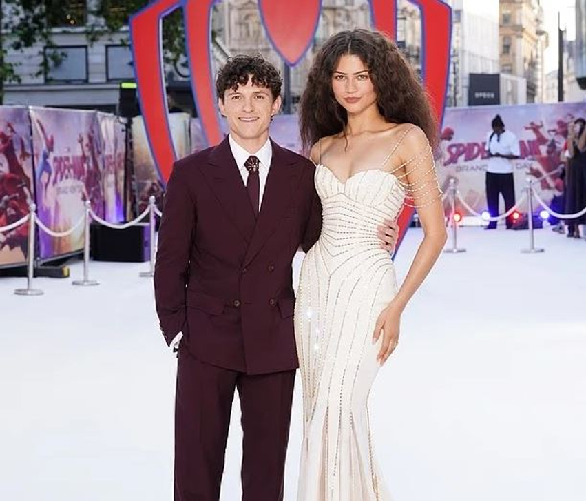 Producentja e Spider-Man zbulon se i kërkoi Tom Holland dhe Zendaya-s të mos krijonin lidhje: Askush nuk më dëgjon kurrë