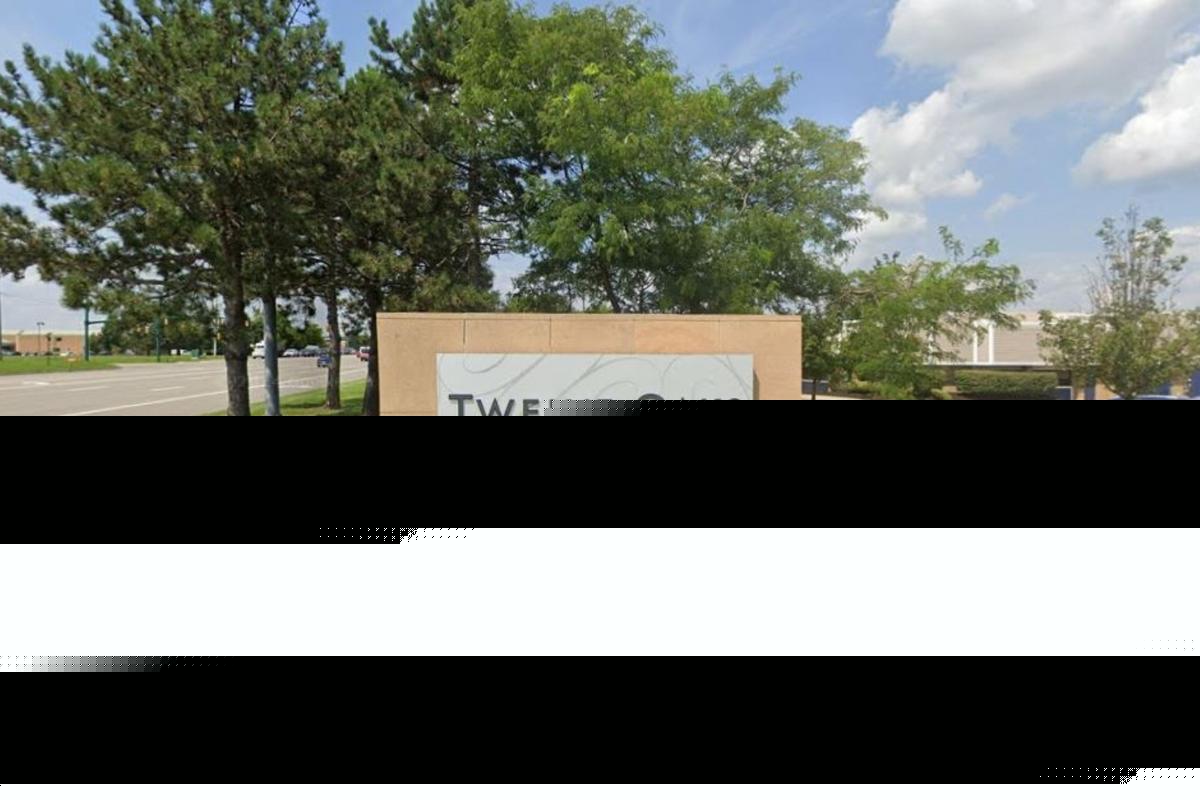 Clarkston Man Accused of Masturbating at Twelve Oaks Mall