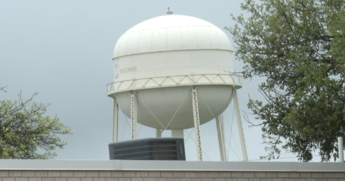 Marlin water plant back online after crews repair three main breaks
