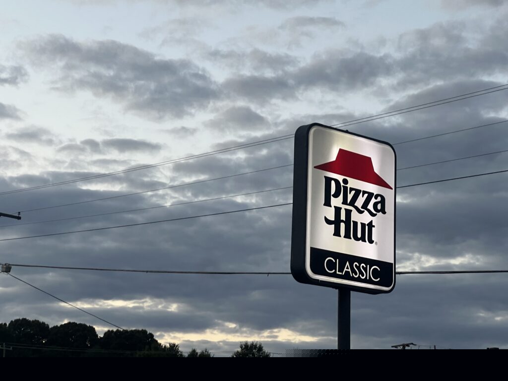 COLUMN: ‘Classic’ Pizza Hut delivers the pie past to an old journalist
