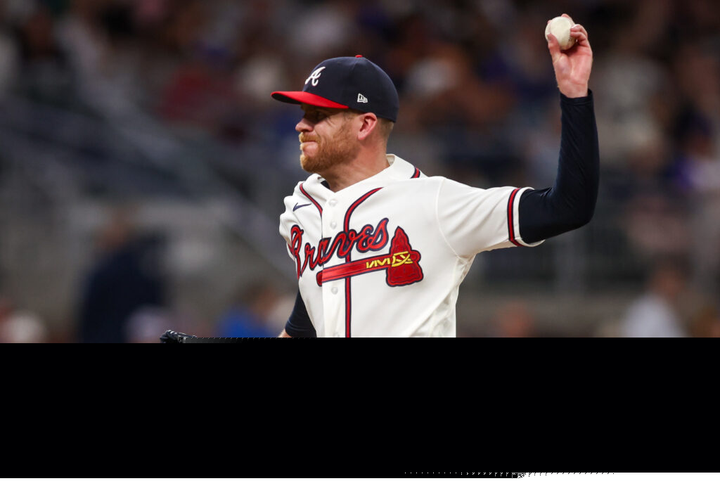 Royals To Sign Aaron Bummer To Minor League Deal