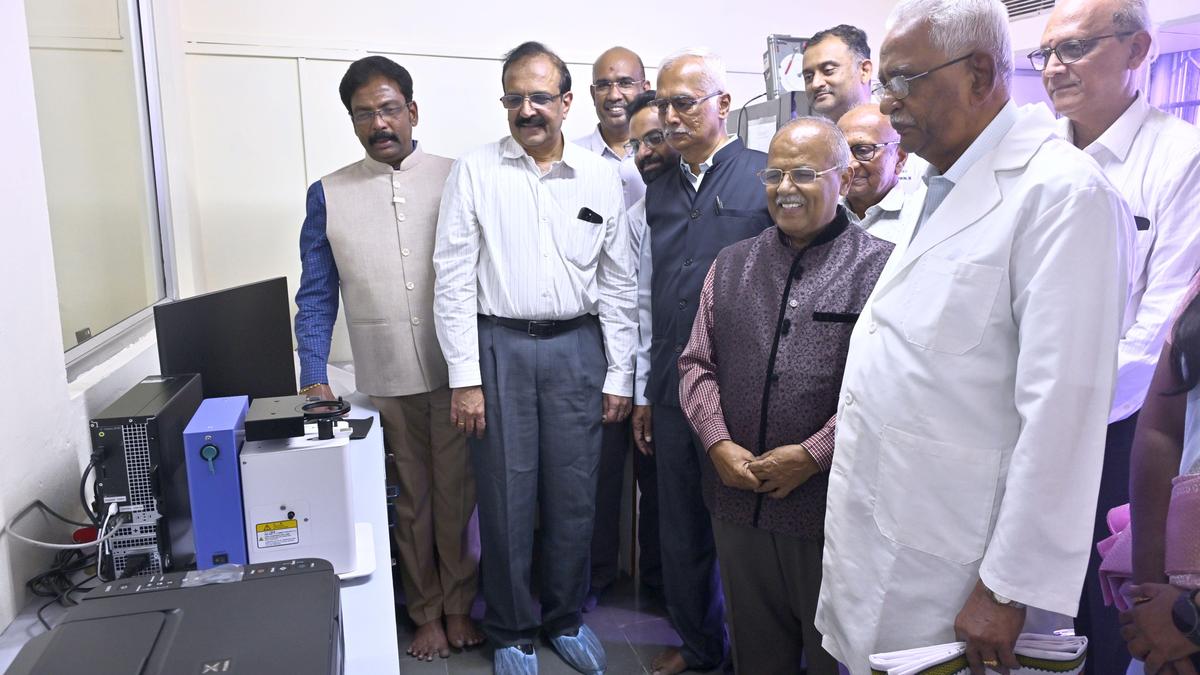 Rotary Club of Madurai donates medical equipment to Aravind Eye Hospital