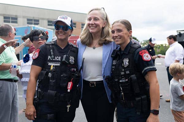 Governor Joins National Night Out Event