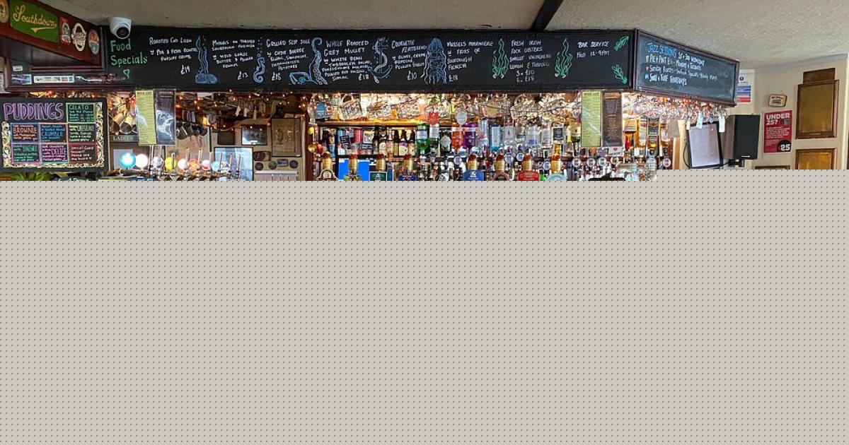 'Hidden away' Sussex pub serving 'best Sunday roast ever' named among best in the UK