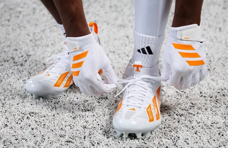 Where Tennessee Football’s 2027 Recruiting Class Ranks After Landing Its 19th Commitment